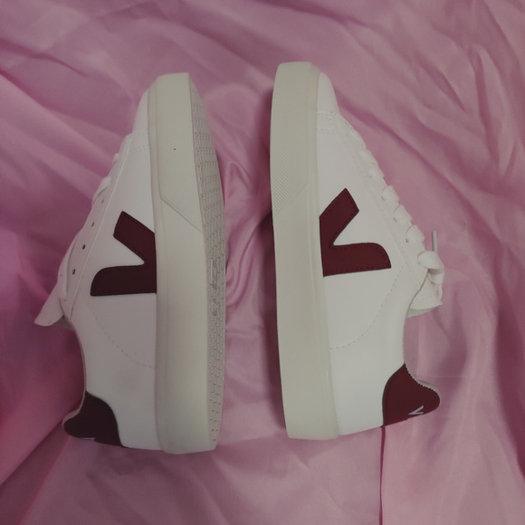 Veja Campo Sneakers - Picture 5 of 9